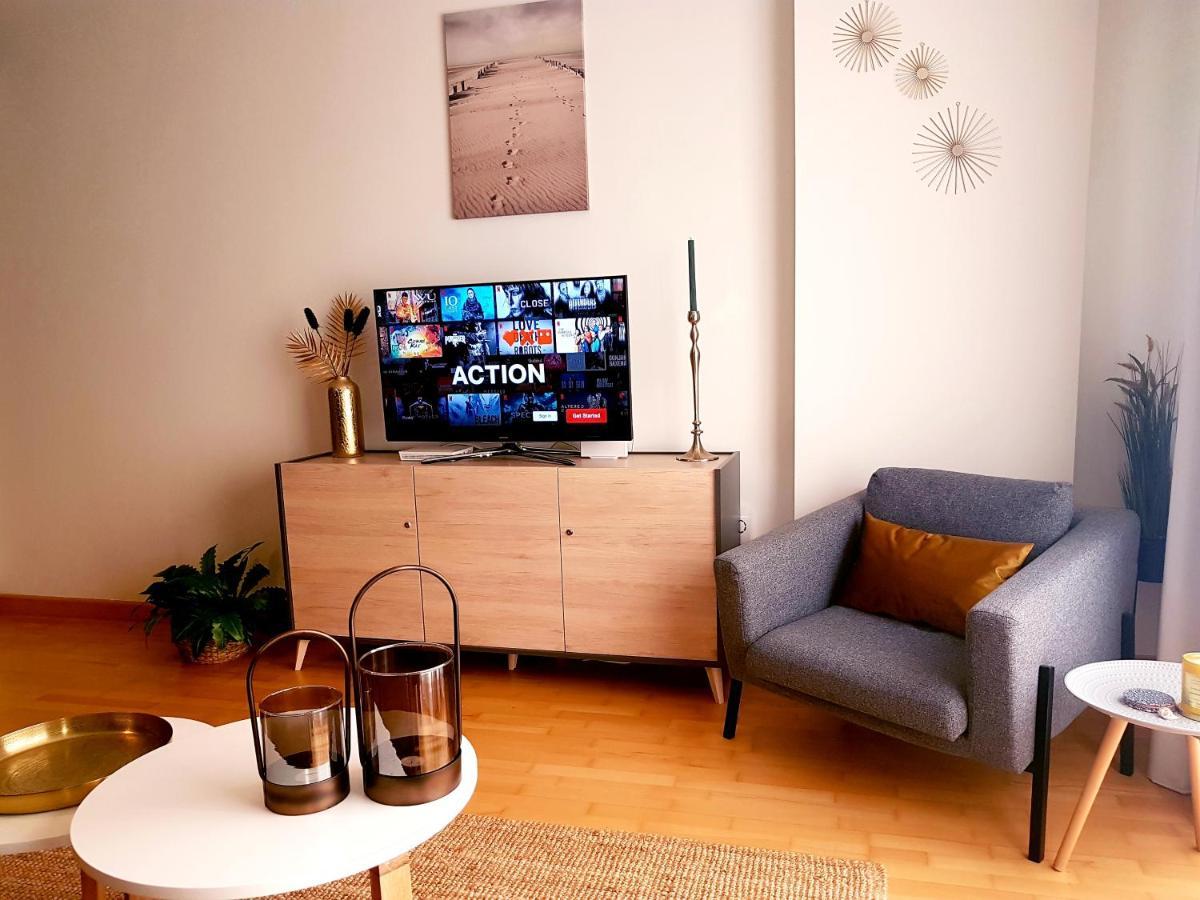 A Space That Feels Like Home With Private Parking Málaga Esterno foto
