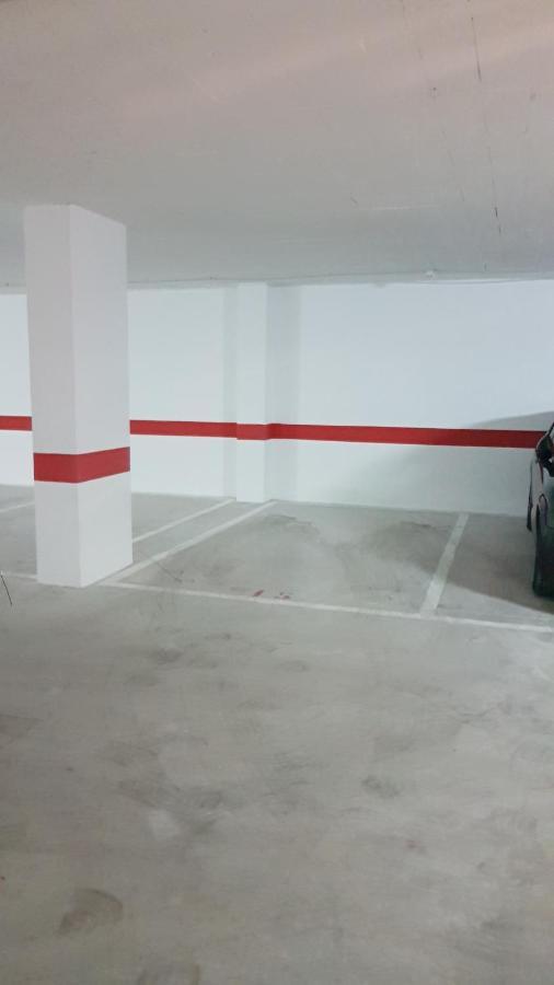 A Space That Feels Like Home With Private Parking Málaga Esterno foto