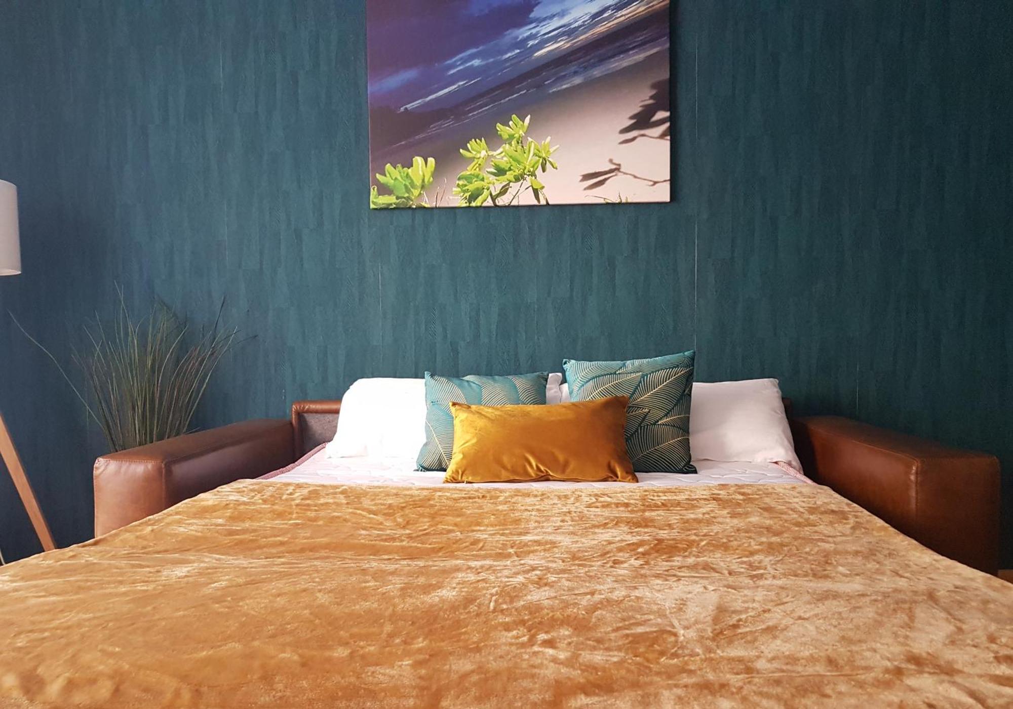 A Space That Feels Like Home With Private Parking Málaga Esterno foto
